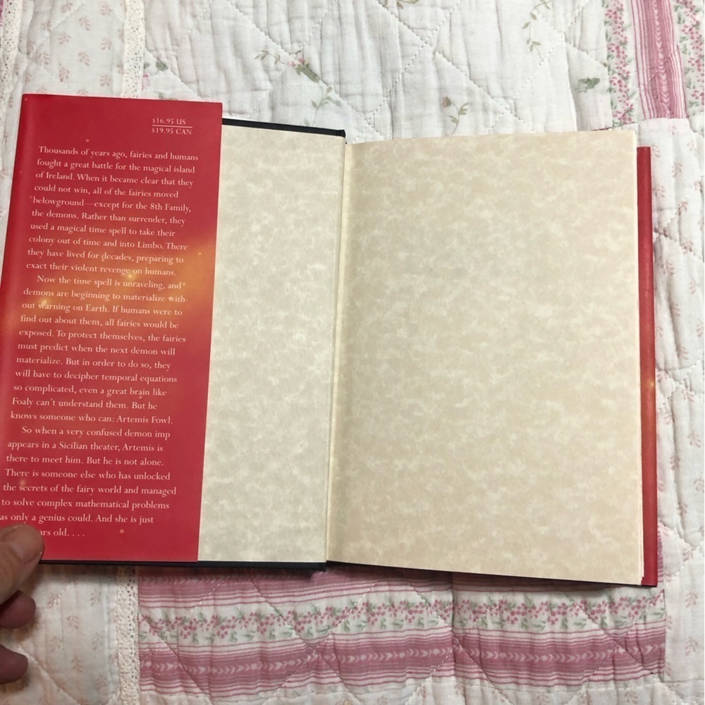 Artemis Fowl: The Lost Colony Hardcover Book . First American Edition - used - Picture 3 of 9